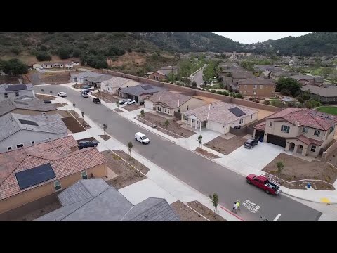 first-‘wildfire-resilient’-community-comes-up-in-california-|-reuters