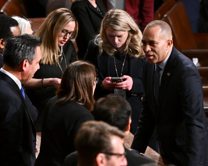 how-democrats-can-pull-off-a-win-under-a-gop-trifecta:-dismantle-the-“legal”-drug-cartel