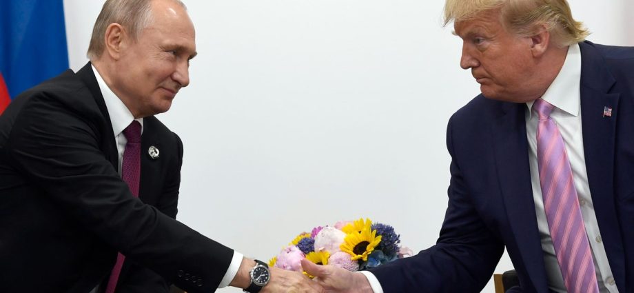 the-traitor-and-putin-want-to-talk-business-once-the-ukraine-war-ends.-here’s-why-it-won’t-be-easy