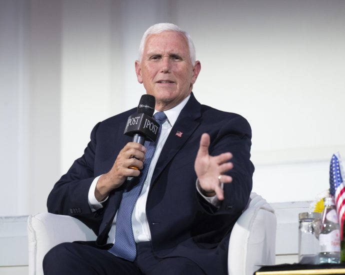 Mike Pence Accuses Traitor 47 of Ignoring Constitution