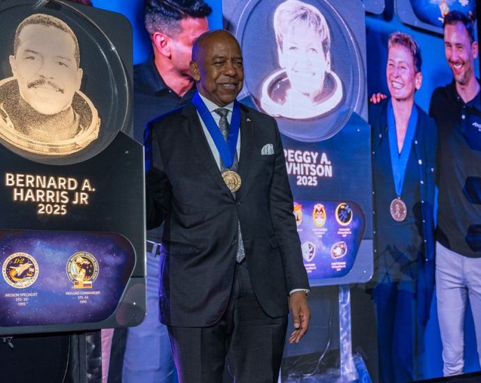 Two space vets added to Astronaut Hall of Fame as one awaits launch