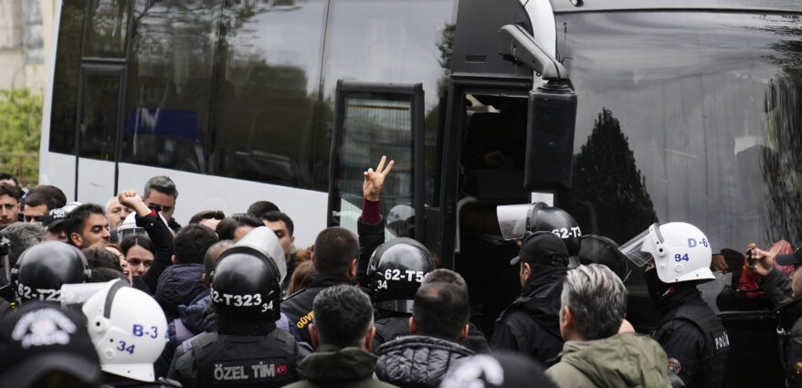 turkish-workers:-you-don’t-want-a-strongman