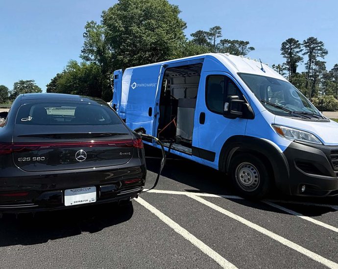 off-grid-ev-fleet-charging-specialist-sparkcharge-raises-$30.5-million-in-new-capital