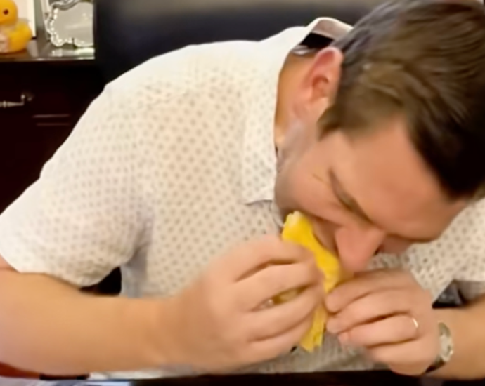 rep.-eric-swalwell-inspires-maga-tizzy-fit-by…-eating-a-taco