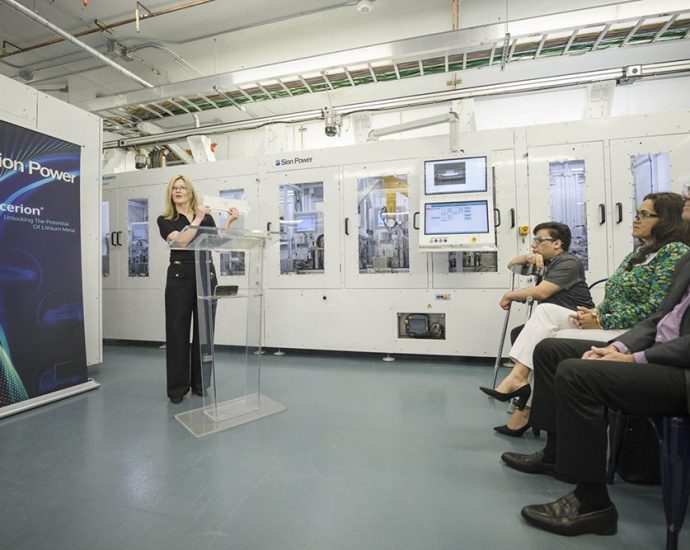 sion-power-launches-large-format-cell-production-line-to-advance-its-battery-commercialization