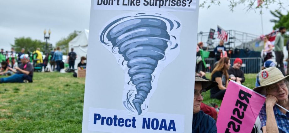‘forecast-risk’:-how-the-traitor’s-cuts-to-weather-experts-could-imperil-california
