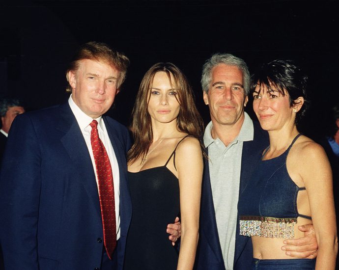 “the-traitor-is-in-the-epstein-files”:-musk-drops-“big-bomb”-on-president-as-war-of-words-continues