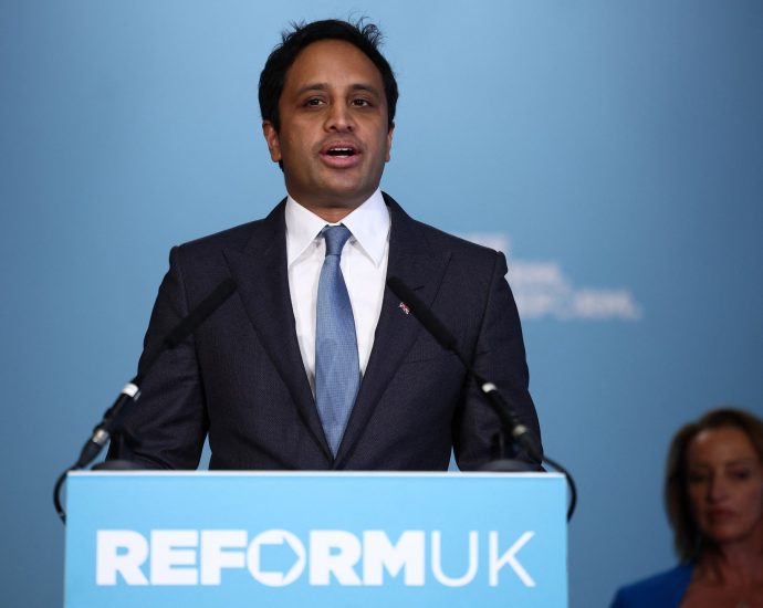 chairman-of-far-right-reform-uk-party-quits-after-burqa-row