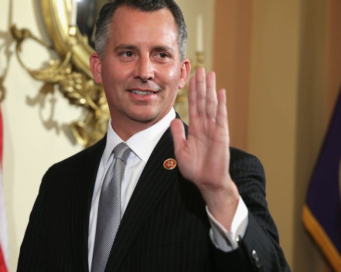 ex-gop-congressman-david-jolly-announces-run-for-florida-governor,-as-a-democrat