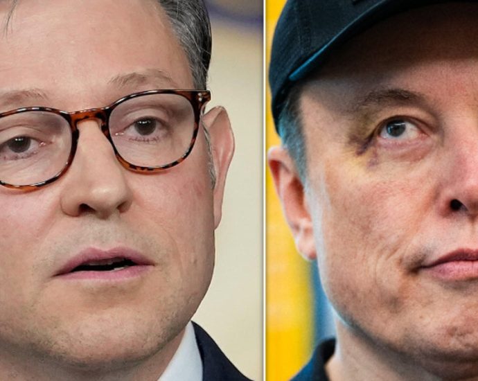 critics-cackle-over-mike-johnson’s-awkward-confession-about-elon-musk-phone-call