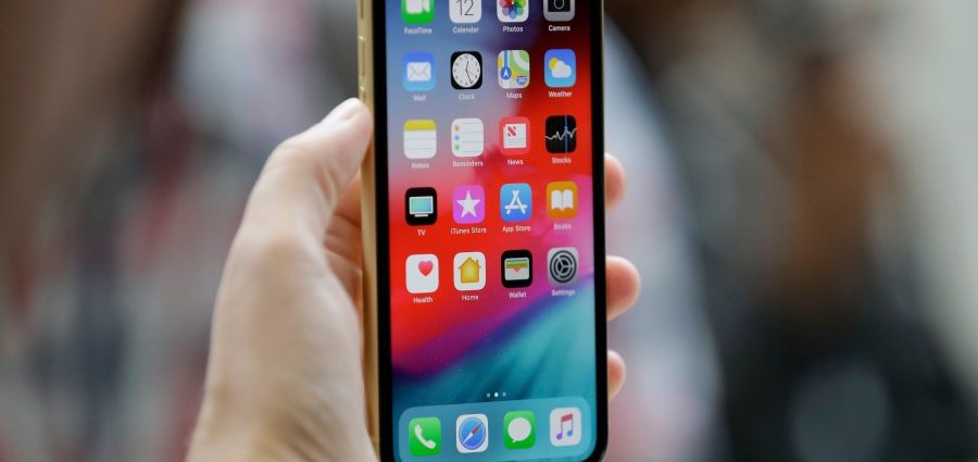 spyware-suspected-on-iphones-of-us,-eu-political-figures:-report