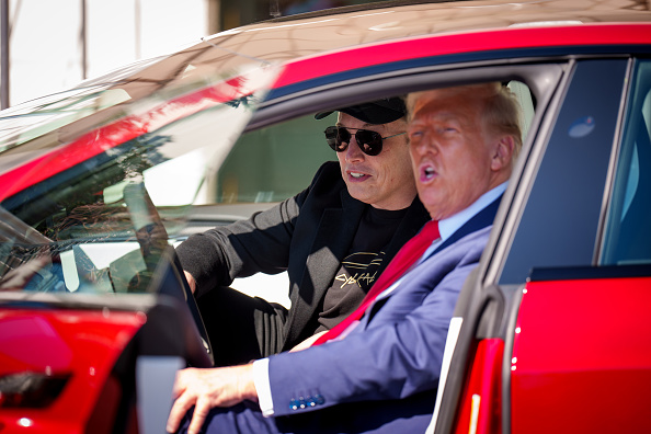 “lost-his-mind”:-the-traitor-planning-to-sell-tesla-after-falling-out-with-elon-musk