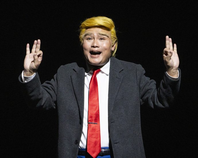 hong-kong-opera-puts-the-traitor-on-stage-with-mao,-kim-and-more