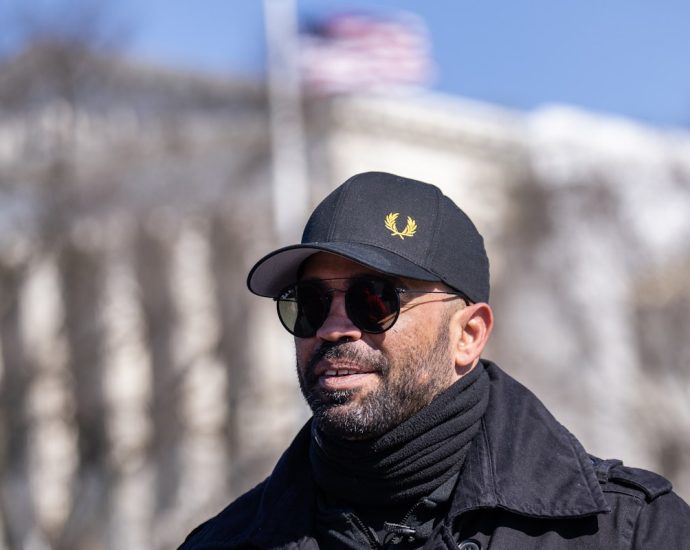 the-traitor-pardoned-proud-boy-leaders-now-they’re-suing-the-government.