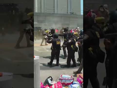protesters-pushed-back-in-los-angeles-after-national-guard-deployed-|-reuters