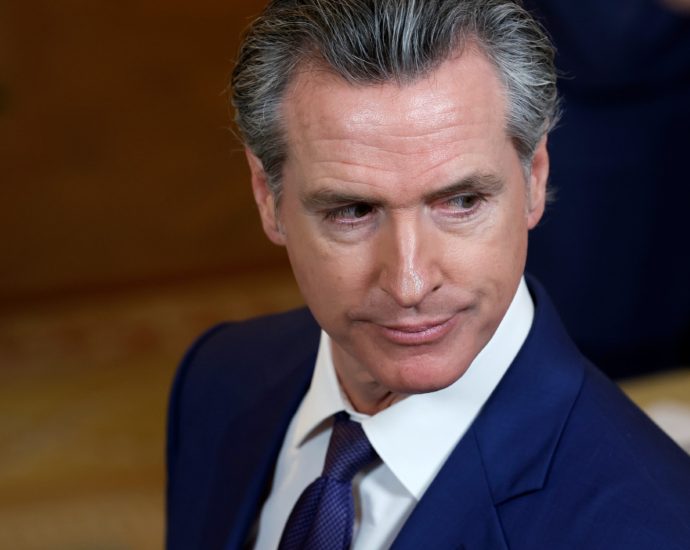 “purposefully-inflammatory”:-newsom-criticizes-the-traitor-deploying-national-guard-amid-la-ice-protests
