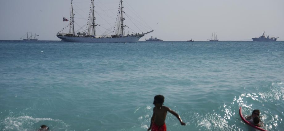 un.-ocean-conference-sets-sail-off-france-on-world-oceans-day