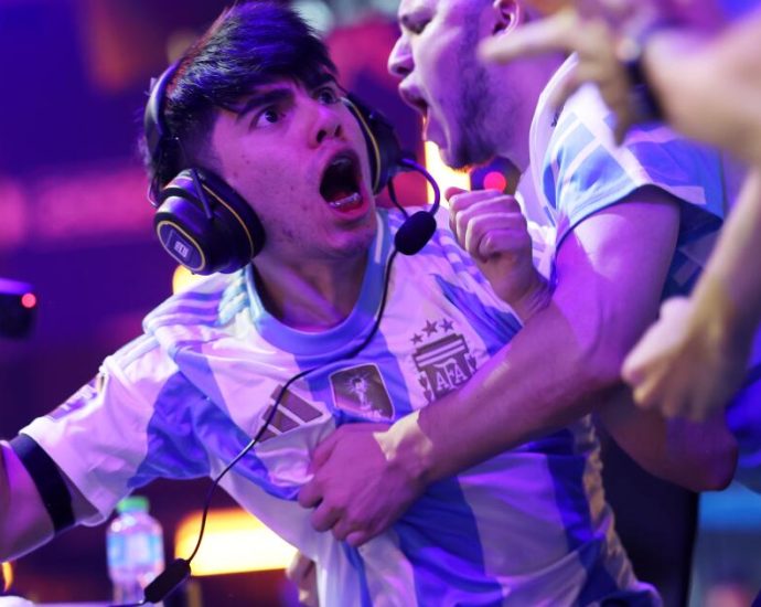 from-fatwas-to-‘fortnite’:-saudi-arabia’s-$38-billion-play-to-rule-esports