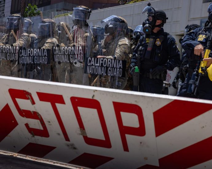 barabak:-putting-the-bully-in-bully-pulpit,-the-traitor-escalates-in-la.-rather-than-seeking-calm