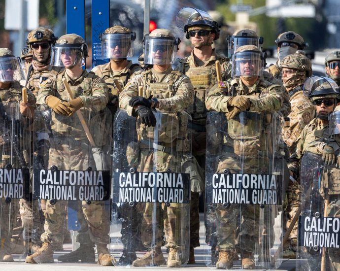 the-traitor-sends-marines,-more-national-guard-members-to-los-angeles