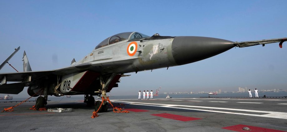 are-india-and-pakistan-preparing-for-a-naval-face-off-in-a-future-conflict?