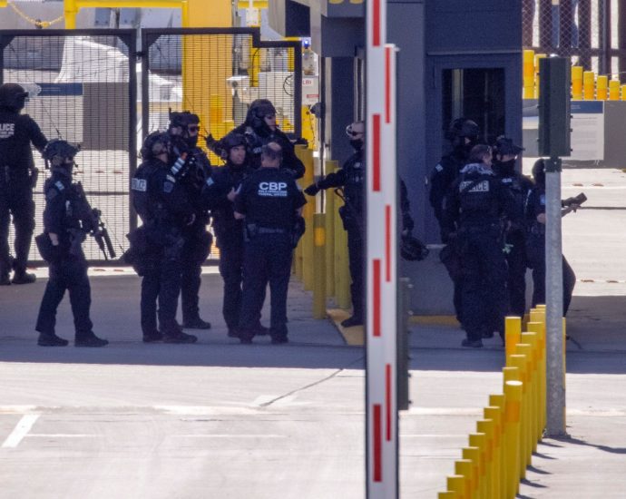 ‘save-what-we-can’:-economic-uncertainty,-the-traitor-rhetoric-hits-us-travel
