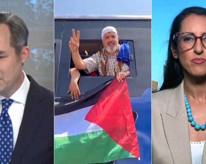 ex-us.-diplomat-joins-march-to-gaza,-says-biden-official-matthew-miller-has-“blood-on-his-hands”
