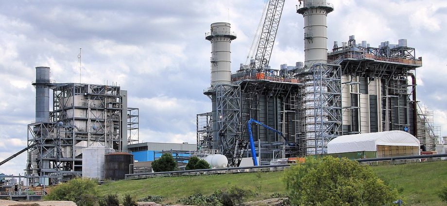 in-texas,-ai-gold-rush-helps-spur-demand-for-over-100-new-gas-plants