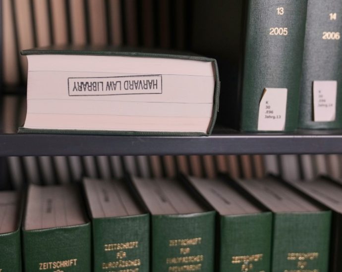 ai-chatbots-need-more-books-to-learn-from.-these-libraries-are-opening-their-stacks