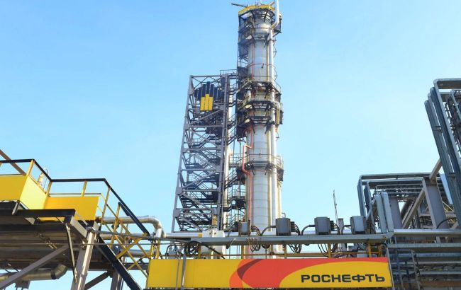 bloomberg:-us-blocks-eu-and-uk-push-to-cut-russian-oil-price-cap-to-$45