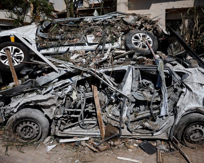 world-leaders-weigh-in-on-‘alarming’-israel-iran-conflict