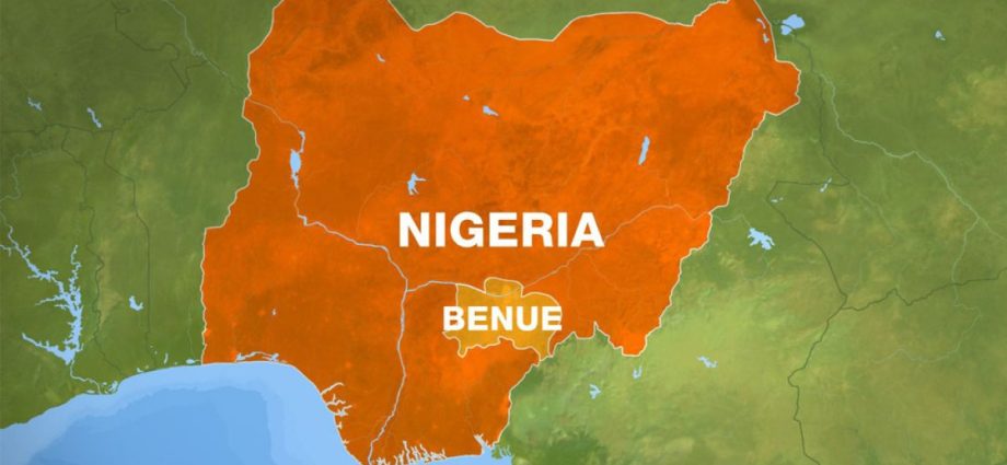 at-least-100-people-killed-in-gunmen-attack-in-nigeria:-rights-group