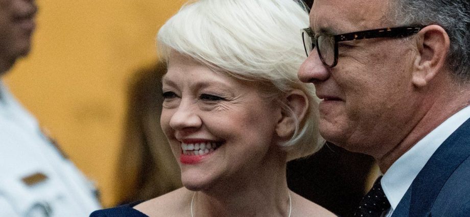 smithsonian-director-resigns-after-the-traitor-claimed-he-fired-her
