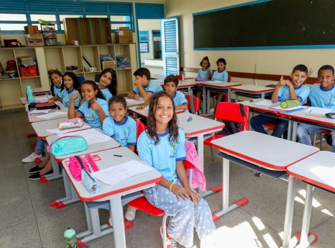 New environmental licensing will build a power plant in the Cerrado and demolish a school