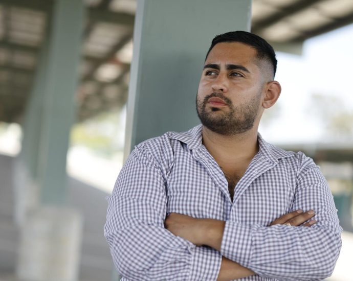 fears-of-racial-profiling-rise-as-border-patrol-conducts-‘roving-patrols,’-detains-us.-citizens