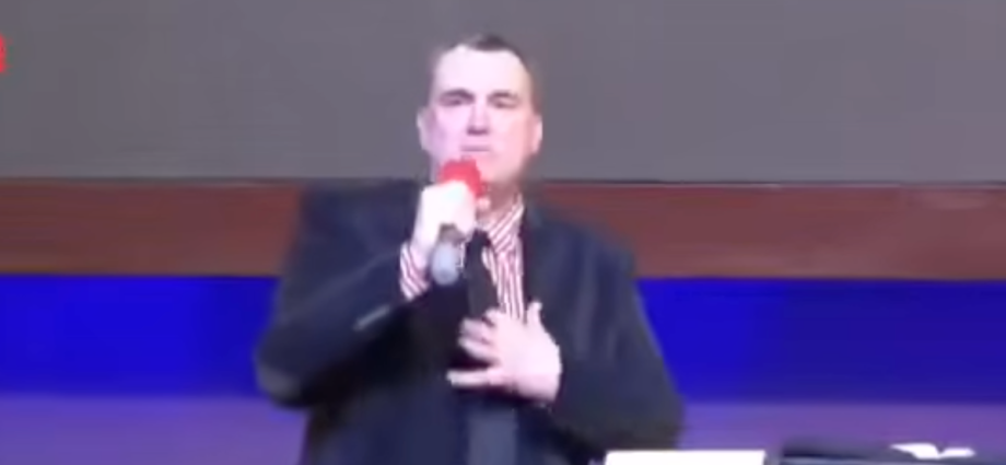 man-accused-of-killing-minnesota-lawmakers-once-preached-about-abortion-and-sexual-orientation