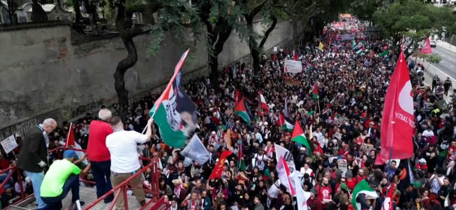 video:-pro-palestinian-marches-in-cities-around-the-world