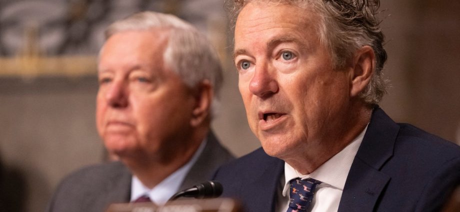 senate-republicans-want-to-charge-federal-workers-thousands-of-dollars-for-job-security