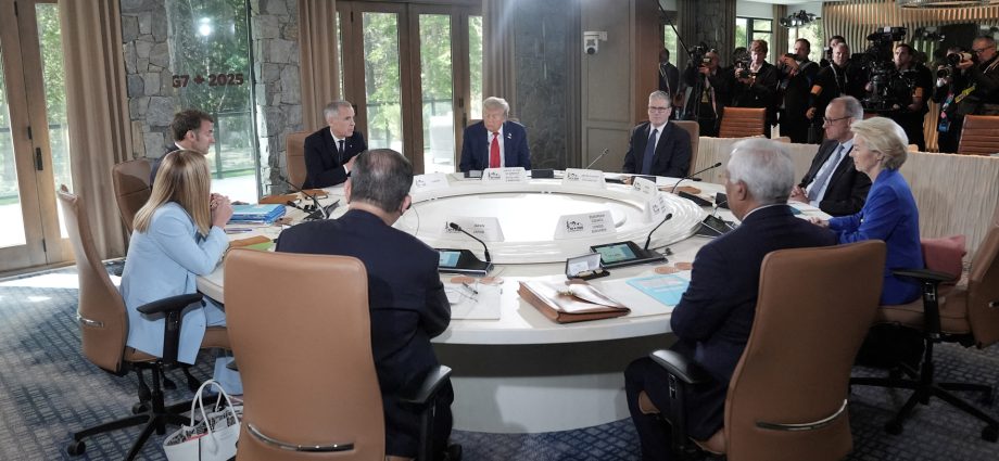 canada’s-mark-carney-opens-g7-summit-with-call-for-unity