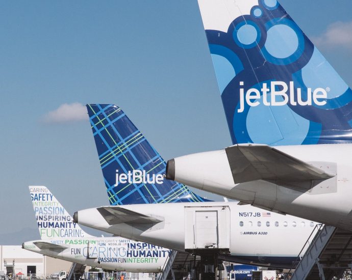 jetblue-to-retire-4-airbus-a320s-instead-of-original-plans-to-retrofit-interiors