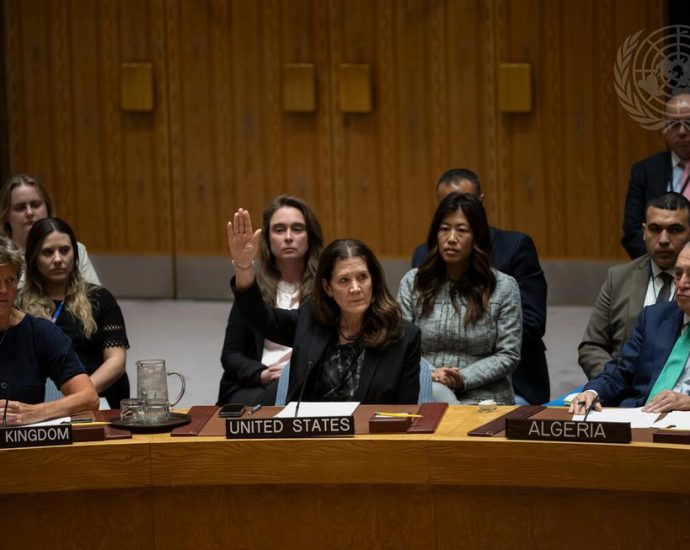 is-there-a-crack-in-western-support-for-israel?