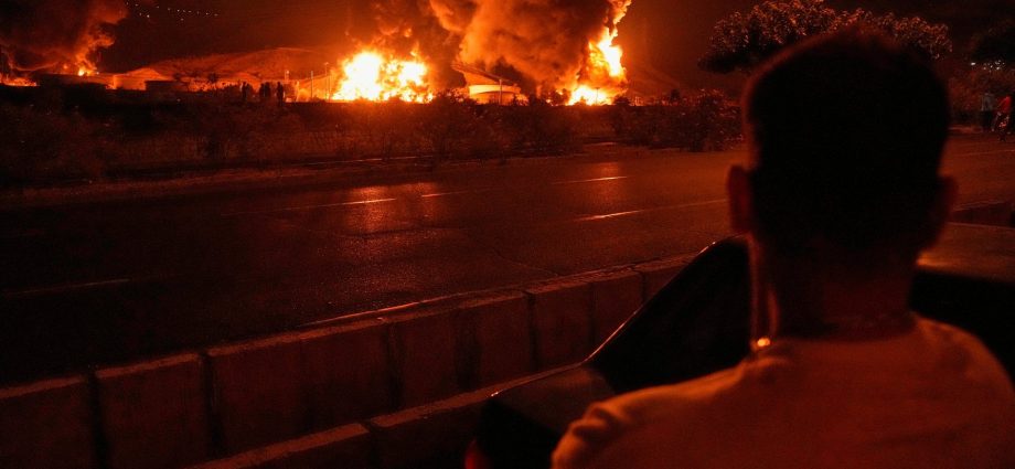 iran-israel-conflict-raises-alarm-in-pakistan-amid-fears-over-own-security