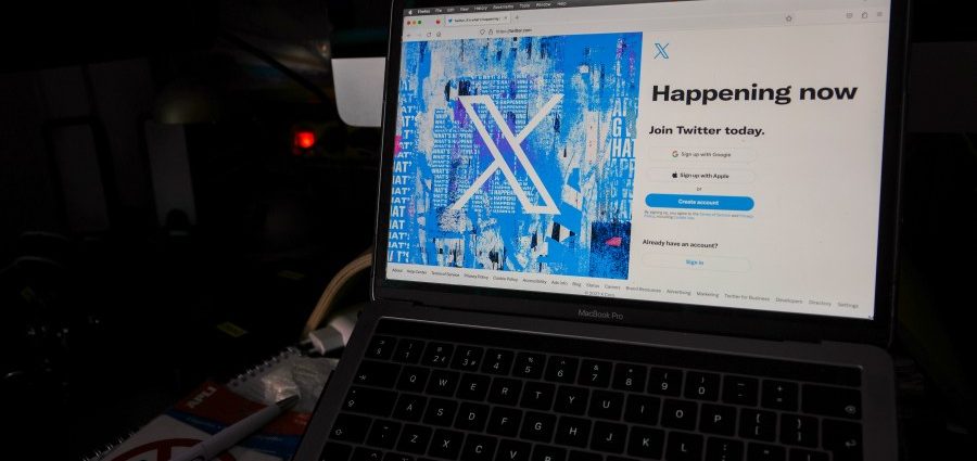 musk’s-x-sues-new-york-over-requirement-to-show-how-social-media-platforms-handle-problematic-posts