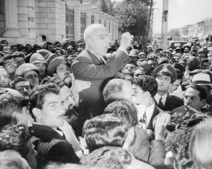‘regime-change’-in-iran:-the-west’s-undemocratic-history
