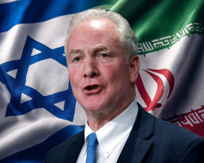 senator-van-hollen:-netanyahu-‘outsmarted’-the-traitor-on-iran