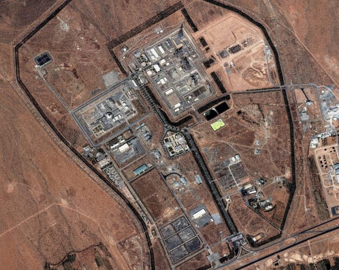 arak-heavy-water-reactor-in-iran-damaged-in-israeli-air-strike,-un-nuclear-watchdog-says