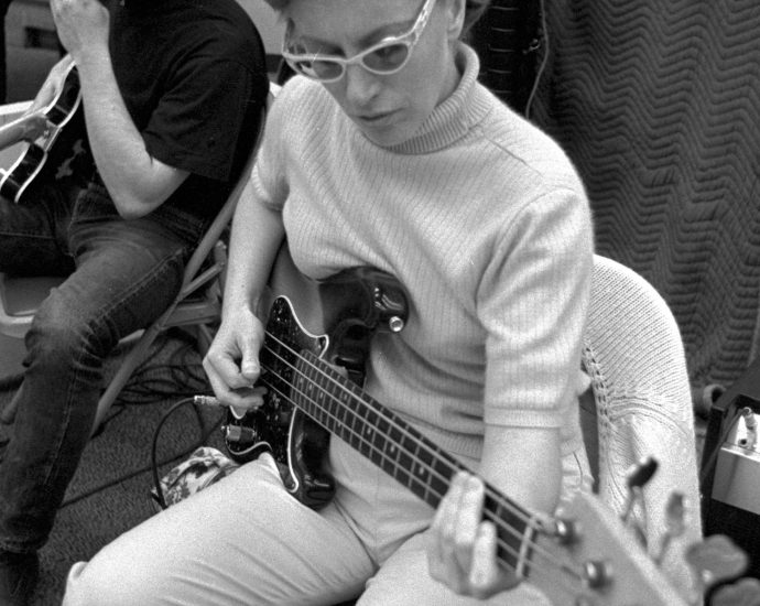 bassist-carol-kaye-says-she’s-declining-rock-hall-of-fame-induction-—-permanently