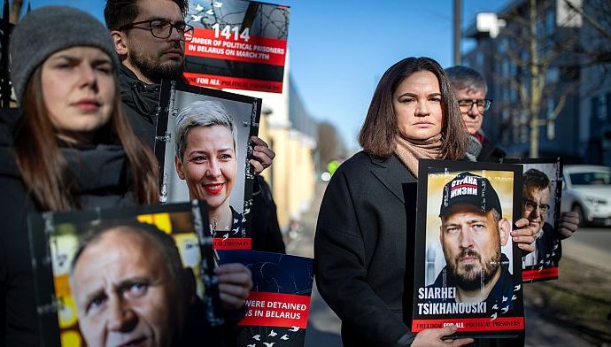 exclusive:-belarus-releases-political-prisoners,-including-opposition-leader-siarhei-tsikhanouski