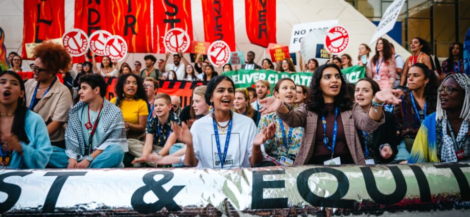 the-ecofeminist-movement-is-surging.-here’s-what-its-advocates-want