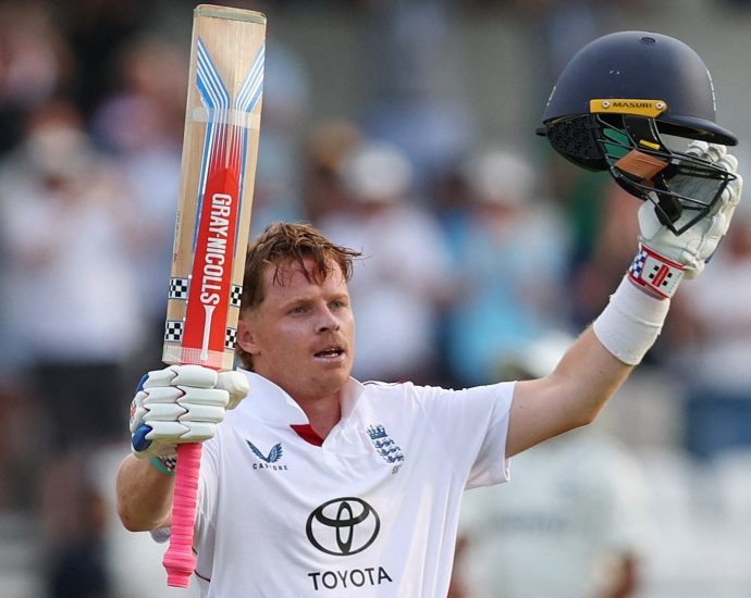 pope-century-leads-england-fightback-against-india-at-headingley